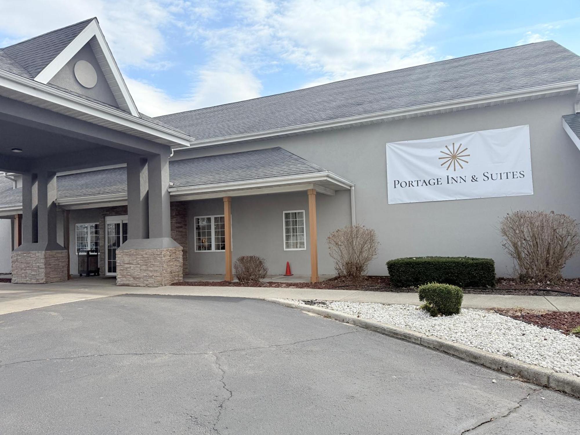 Portage Inn & Suites Kalamazoo Exterior photo